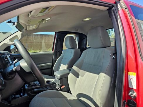 Used 2017 Toyota Tacoma SR w/ SR Convenience Package AWD/4WD image 19