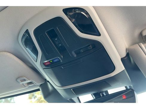 Used 2025 Subaru Outback Premium image 24