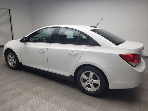 Used 2016 Chevrolet Cruze LT FWD image 3