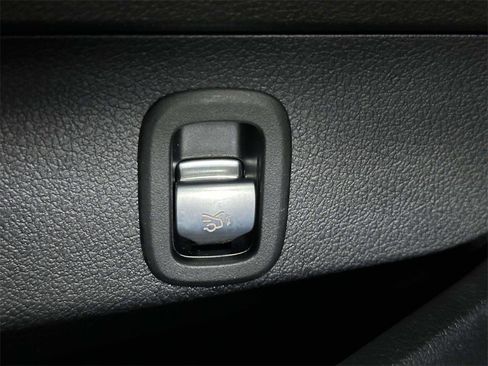 Used 2022 Mercedes-Benz C 300 4MATIC Sedan image 22