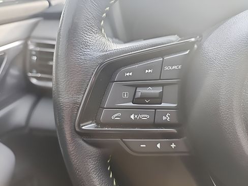 Used 2025 Subaru Outback Onyx Edition image 18