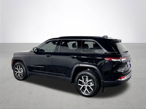 New 2025 Jeep Grand Cherokee Limited w/ Trailer Tow Package image 8