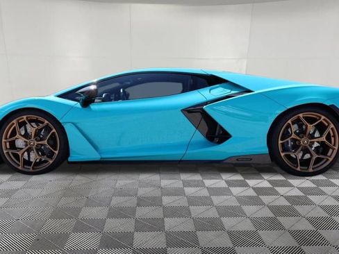 Used 2024 Lamborghini Revuelto AWD/4WD image 9