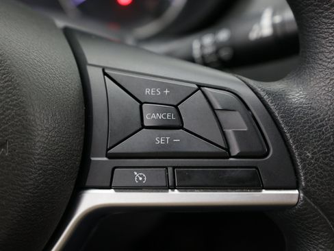 Used 2020 Nissan Versa S FWD image 24