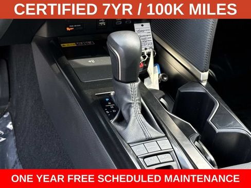 Used 2025 Toyota Camry SE w/ Convenience Package FWD image 22