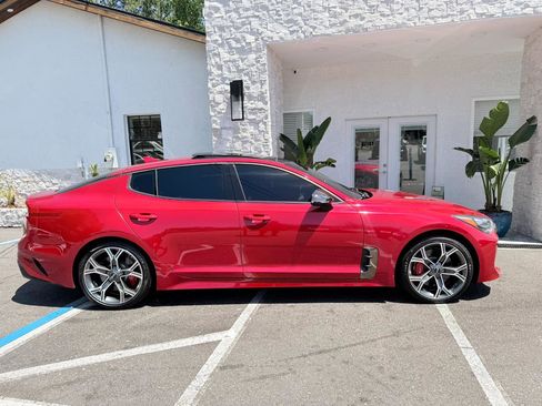 Used 2018 Kia Stinger GT2 image 20