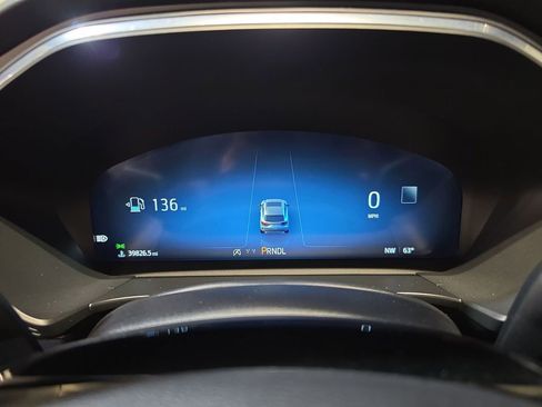 Used 2024 Ford Escape Platinum AWD/4WD image 10