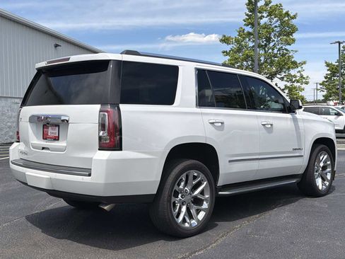 Used 2017 GMC Yukon Denali w/ Open Road Package AWD/4WD image 28