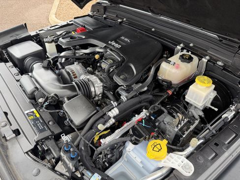 Used 2020 Jeep Gladiator Sport w/ Quick Order Package 24S image 43