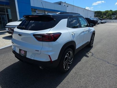 New 2026 Chevrolet TrailBlazer RS w/ Convenience Package AWD/4WD image 7