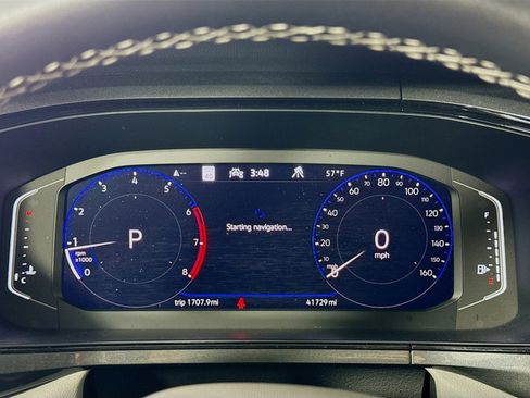 Used 2023 Volkswagen Taos SEL image 16