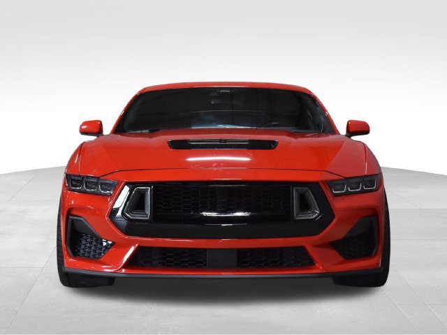 Used 2024 Ford Mustang GT RWD image 3