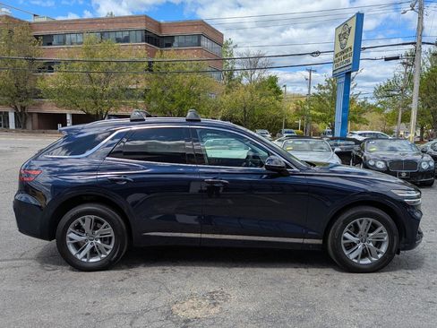 Used 2023 Genesis GV70 2.5T AWD/4WD image 6