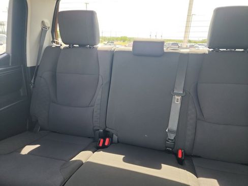 Used 2022 Toyota Tundra SR5 image 7