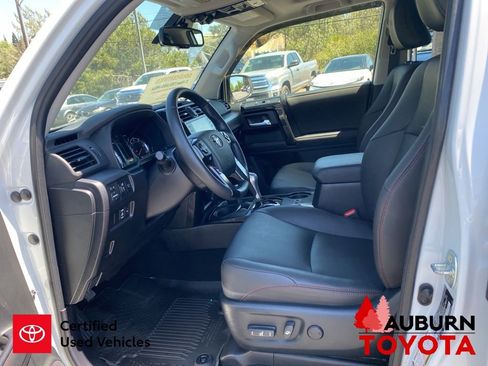 Certified 2024 Toyota 4Runner TRD Off-Road Premium w/ Moonroof Package AWD/4WD image 35