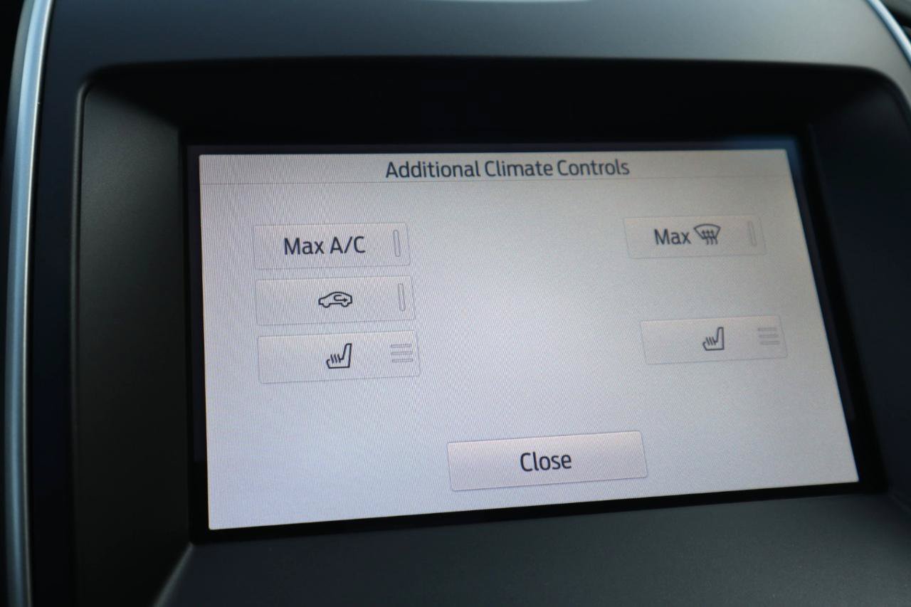 Used 2019 Ford Edge SEL w/ Equipment Group 201A AWD/4WD image 77