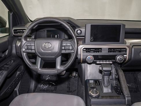 Certified 2024 Toyota Tacoma SR5 image 6