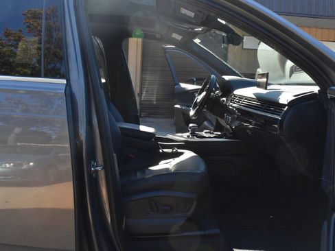 Used 2017 Audi Q7 2.0T Premium AWD/4WD image 42