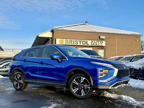 Used 2023 Mitsubishi Eclipse Cross SE image 2