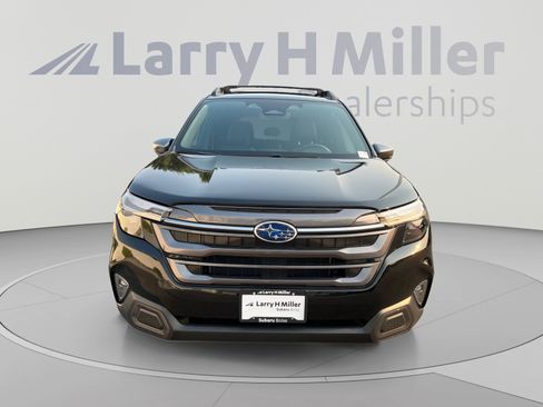 Used 2026 Subaru Forester Limited AWD/4WD image 8