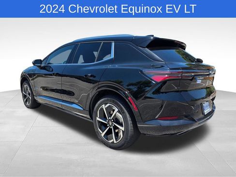 Certified 2024 Chevrolet Equinox EV LT FWD image 6