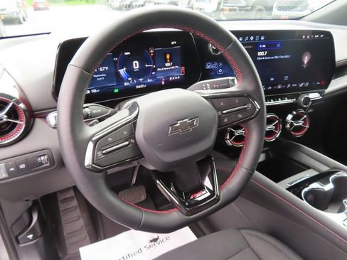 Used 2025 Chevrolet Blazer EV RS AWD/4WD image 16