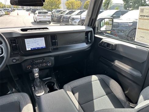 Certified 2021 Ford Bronco 4-Door w/ Sasquatch Package image 17