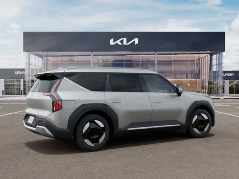 New 2026 Kia EV9 Wind AWD/4WD image 6