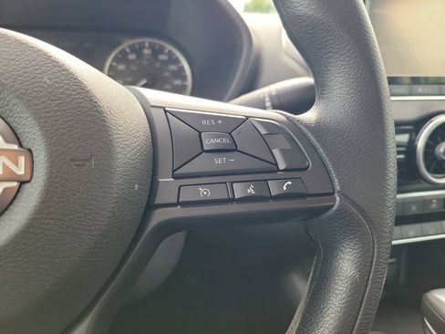 Used 2025 Nissan Sentra S FWD image 22