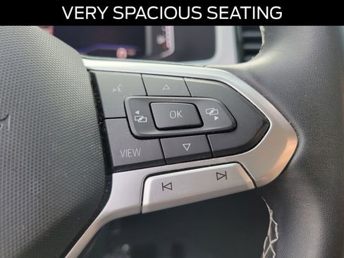 Used 2022 Volkswagen Atlas SE w/ Black Wheel Package FWD image 24