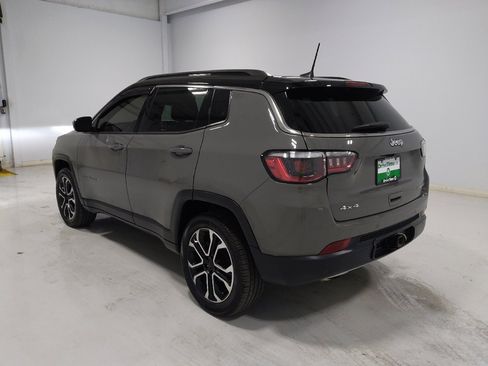 Used 2023 Jeep Compass Limited AWD/4WD image 5