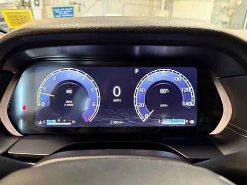Certified 2025 Jeep Grand Cherokee Laredo X w/ Luxury Tech Group I AWD/4WD image 9