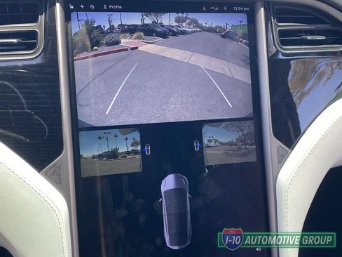 Used 2018 Tesla Model X 75D AWD/4WD image 26