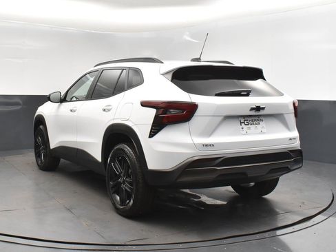 New 2026 Chevrolet Trax ACTIV image 5