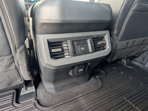 Used 2025 Ford F250 Lariat w/ Black Appearance Package AWD/4WD image 14
