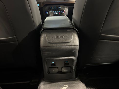 Used 2022 Ford Bronco Outer Banks AWD/4WD image 38