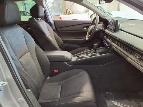Used 2024 Honda Accord EX image 28