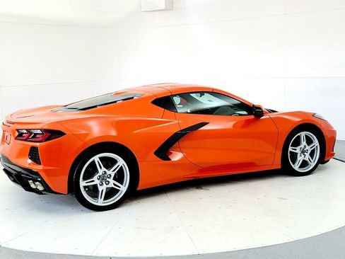Used 2025 Chevrolet Corvette Stingray Preferred Cpe w/ Battery Protection Package RWD image 6