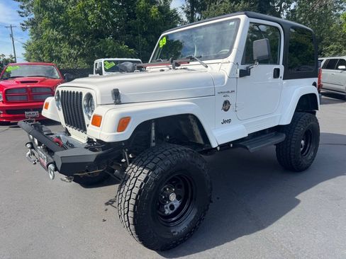 Used 1999 Jeep Wrangler Sahara AWD/4WD image 1
