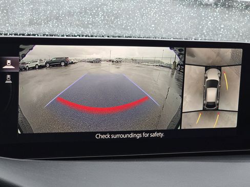 Used 2024 MAZDA MAZDA3 Hatchback w/Premium Plus Pkg image 15