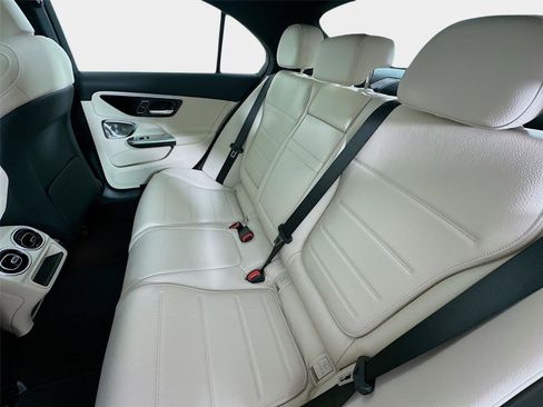 Certified 2026 Mercedes-Benz C 300 4MATIC Sedan image 31