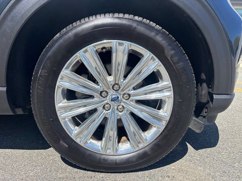 Certified 2023 Ford Explorer Limited w/ Limited Technology Package AWD/4WD image 57