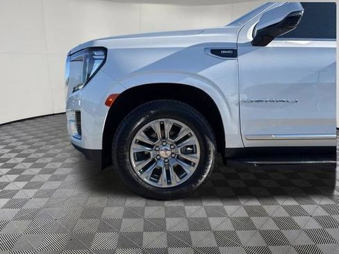 Used 2024 GMC Yukon Denali w/ LPO, Floor Liner Package AWD/4WD image 44