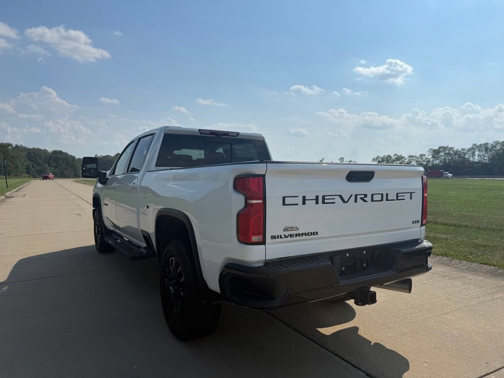 Used 2025 Chevrolet Silverado 2500 LTZ w/ Trail Boss Package AWD/4WD image 7