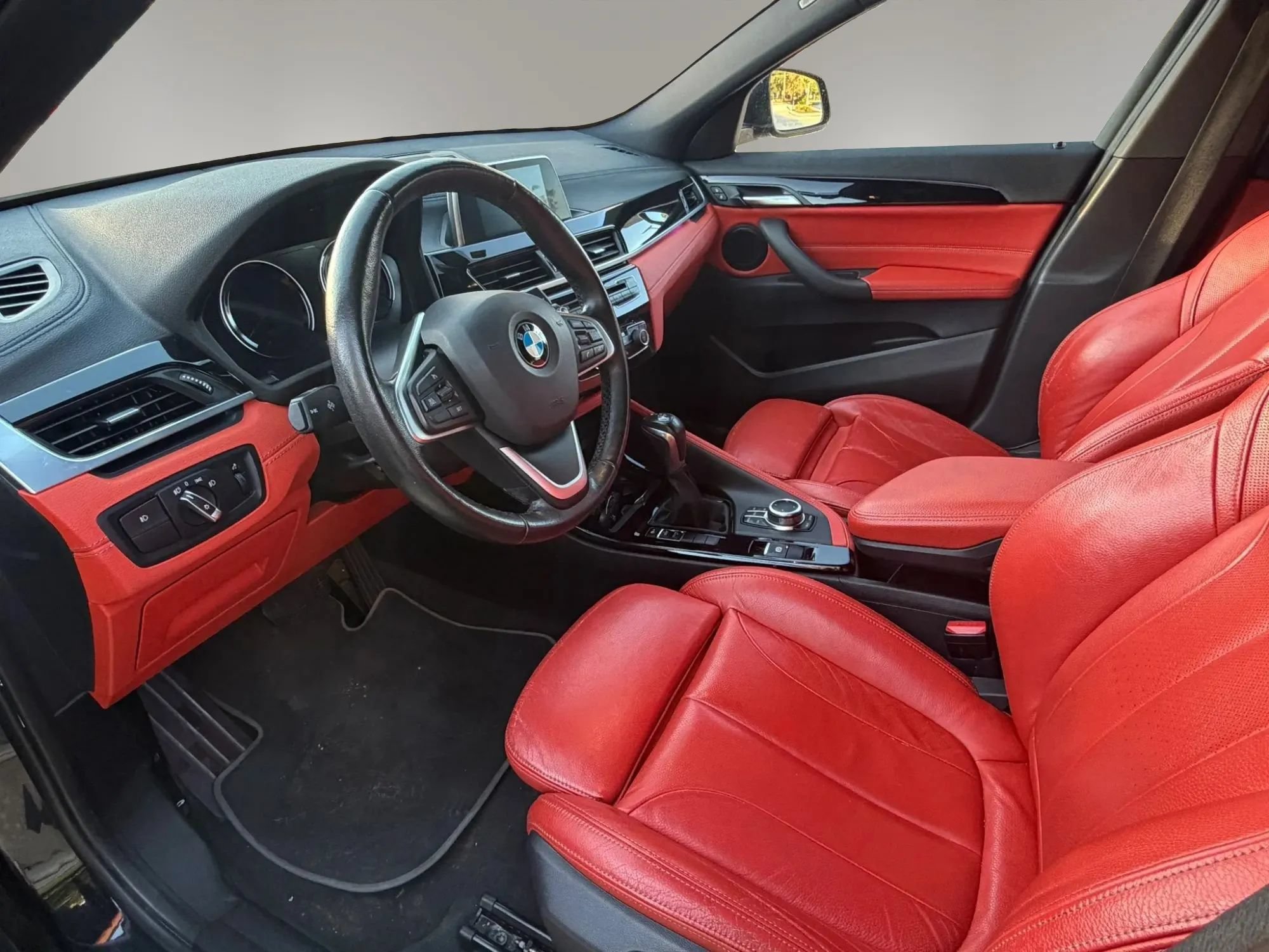Used 2018 BMW X2 sDrive28i w/ Convenience Package FWD image 8