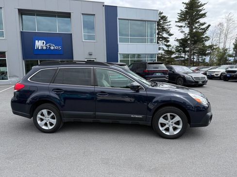 Used 2013 Subaru Outback 2.5i Premium w/ All-Weather Pkg AWD/4WD image 5