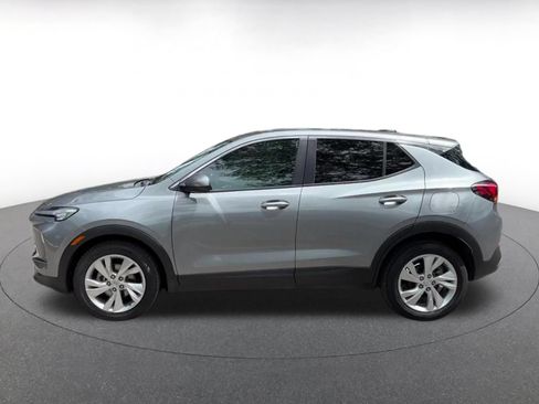 Used 2025 Buick Encore GX Preferred FWD image 9