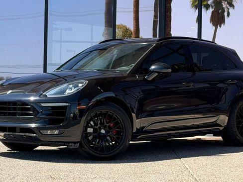 Used 2017 Porsche Macan GTS AWD/4WD image 5
