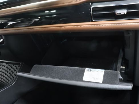 Used 2022 Lincoln Aviator Reserve w/ Elements Package Plus image 36