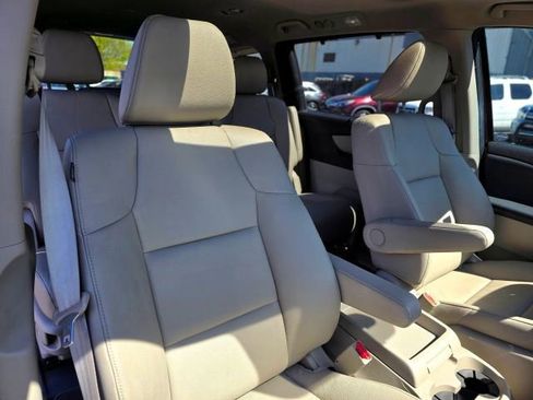 Used 2014 Honda Odyssey EX-L image 31